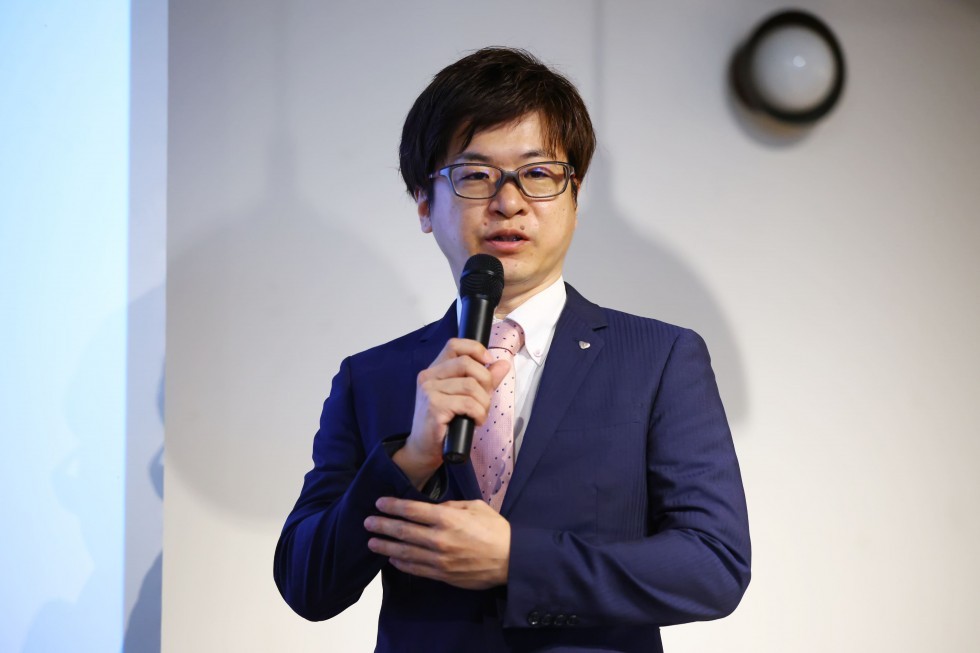 江崎グリコ健康イノベーション事業本部の江川直さん